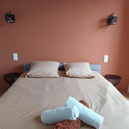 Apartment La Bompard*** 50m² Coeur De Avec Terrasse *