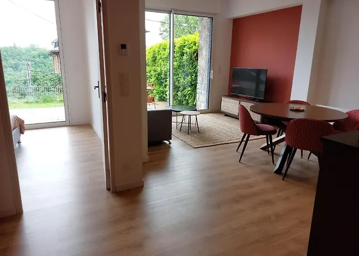 La Bompard*** 50m² Coeur De Avec Terrasse *